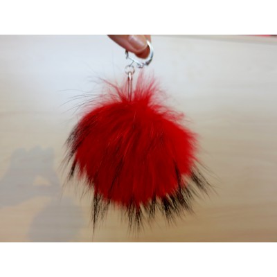 Porte-clés - Pompon en fourrure de finn raccoon teint en rouge